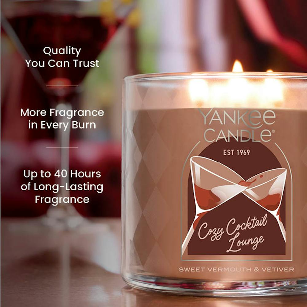 Cozy Cocktail Lounge