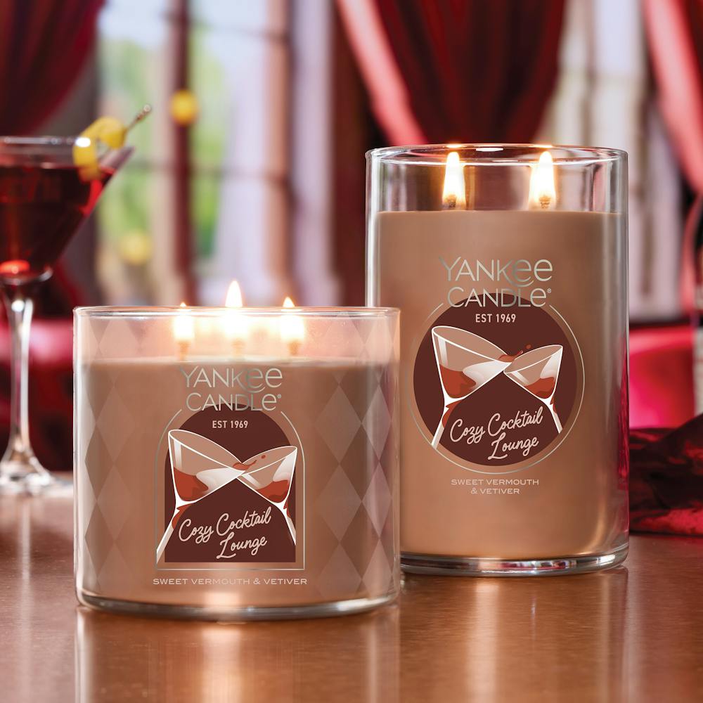 Cozy Cocktail Lounge