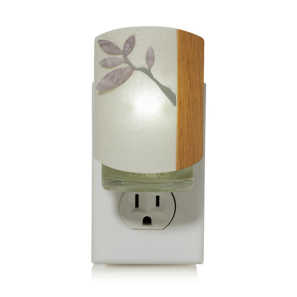Dogwood ScentPlug® Diffuser w/ Light