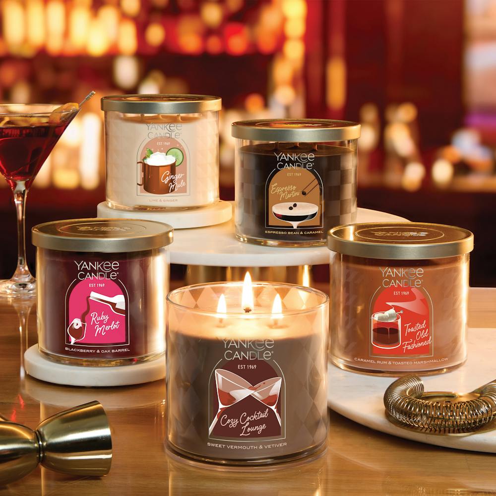 Cozy Cocktail Lounge